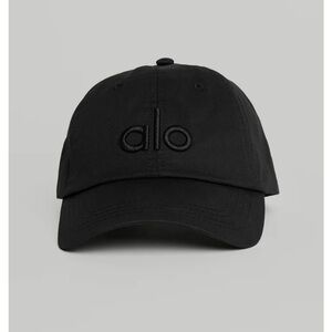 Alo off duty hat, NWT